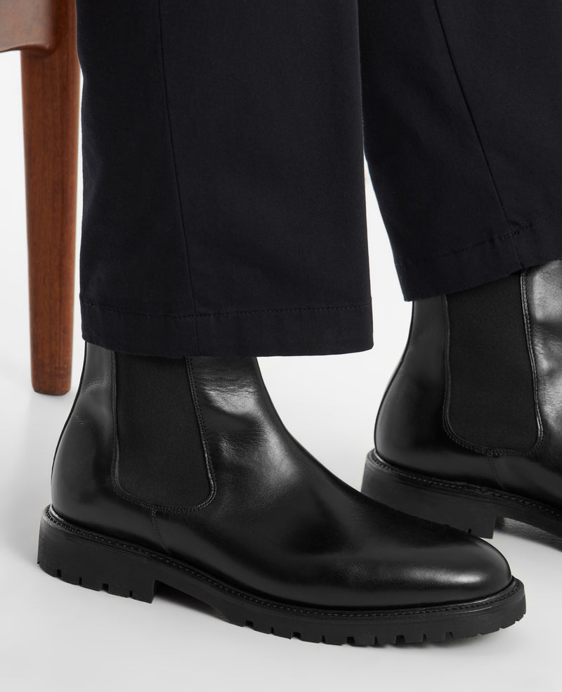Jones CB3 - Schwarz