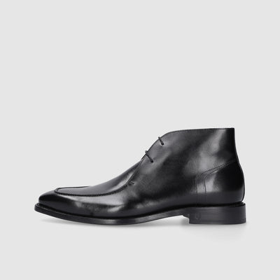 Black shoes for men