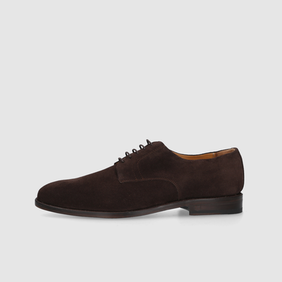 Text: Lace-up shoes for men
