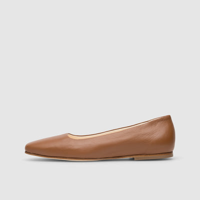 Women's shoes in brown