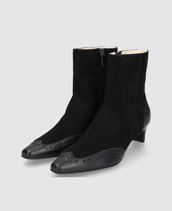 Madison ZB40 Damen Boot Schwarz aus Ziegenvelours