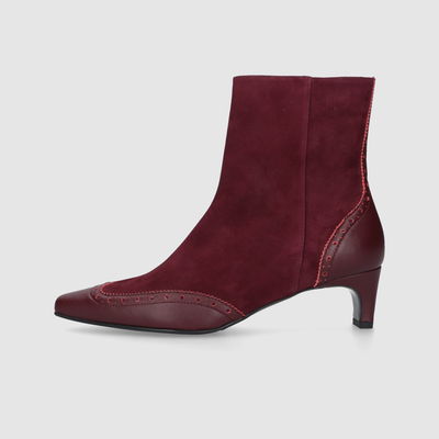 Casual shoes for women