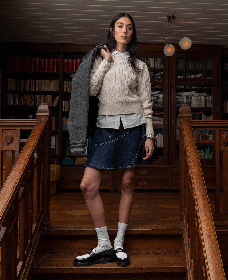 Amelia PL - Black/White